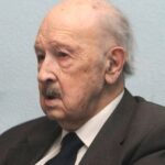 Георгий Кнабе